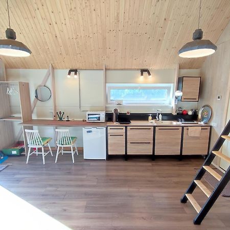 Modern Sauna Cabin In Horse Ranch Liyeplauke Экстерьер фото
