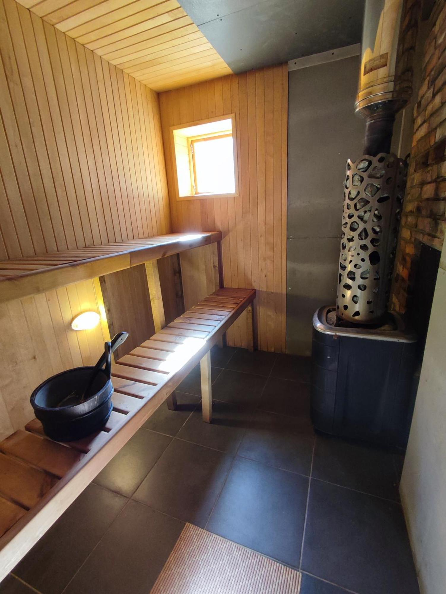 Modern Sauna Cabin In Horse Ranch Liyeplauke Экстерьер фото