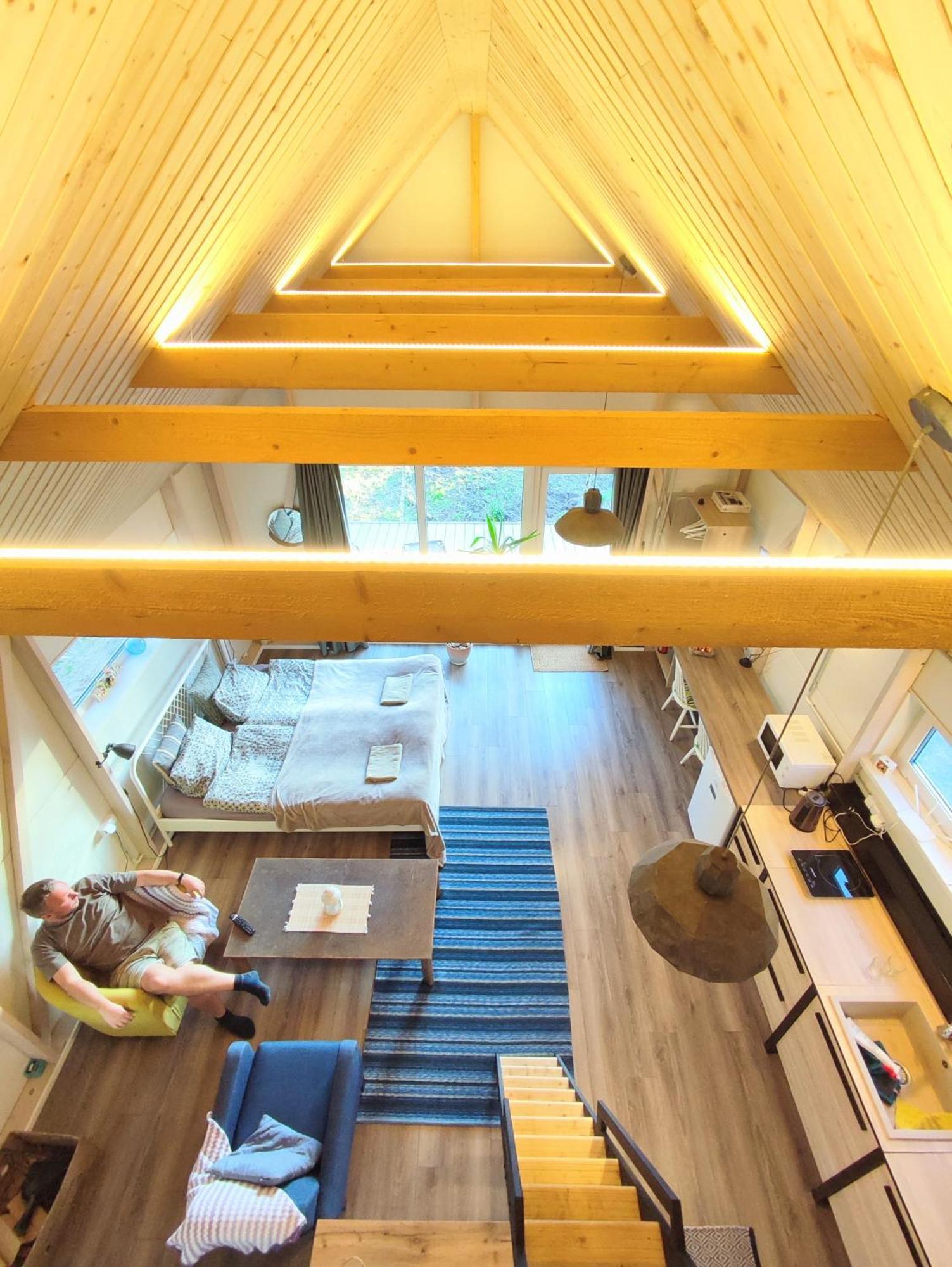 Modern Sauna Cabin In Horse Ranch Liyeplauke Экстерьер фото